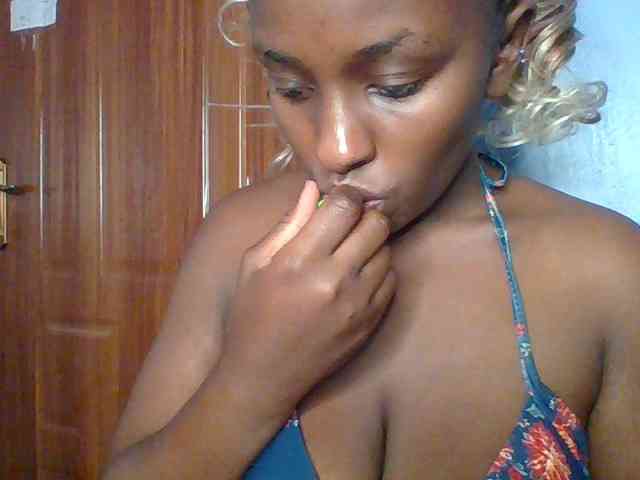 Sweet-juicy webcam