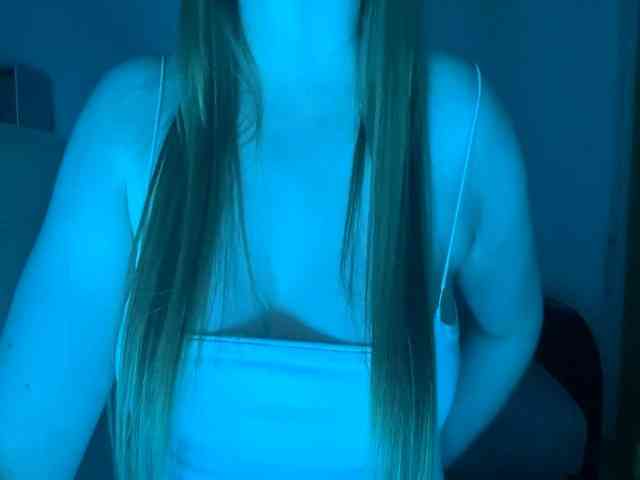 MadonnaTellefsen webcam
