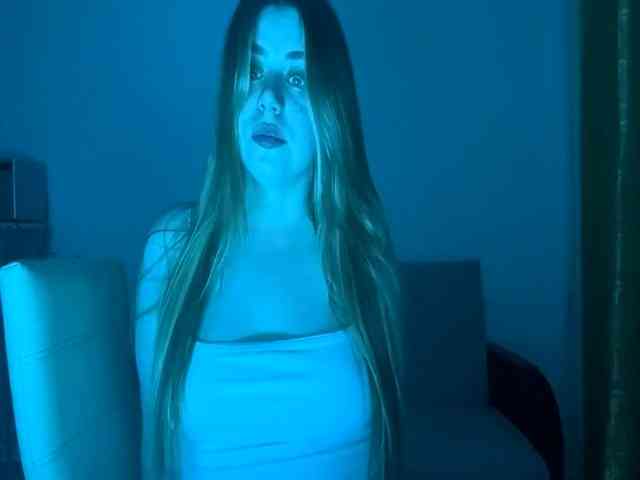 MadonnaTellefsen webcam