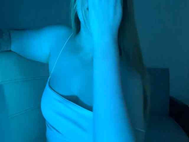 MadonnaTellefsen webcam