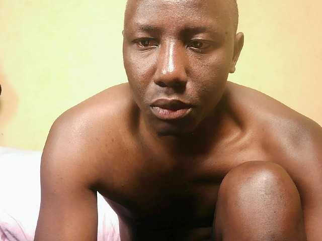 Rahil254 live cam on BongaCams