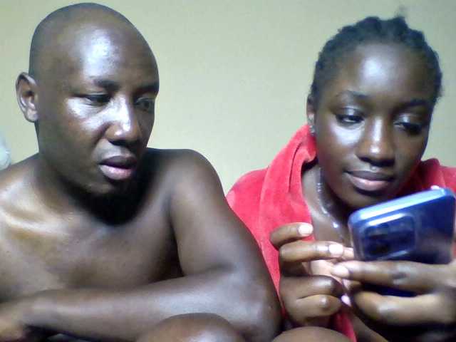 le modèle thechocos est en webcam porno dans un show sur le site bongacams, il possède les tags suivants: Ebony,Blonde,Shaved