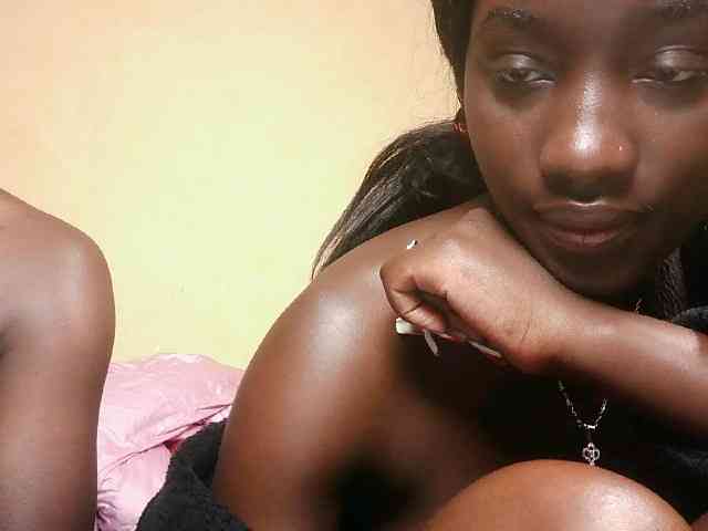 thechocos webcam