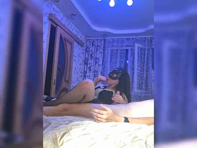 Marusia-alex's cam show statistics and live stream