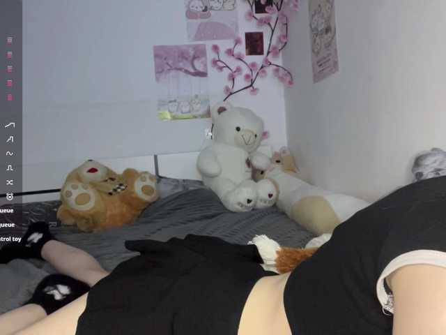 SleepyKris live cam on BongaCams
