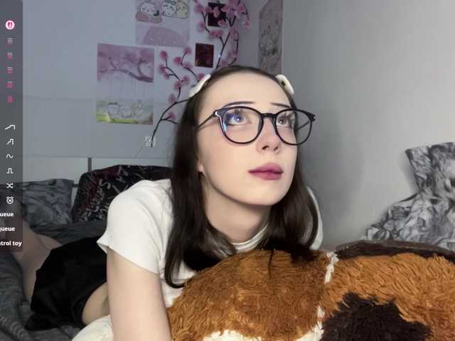 SleepyKris live cam on BongaCams