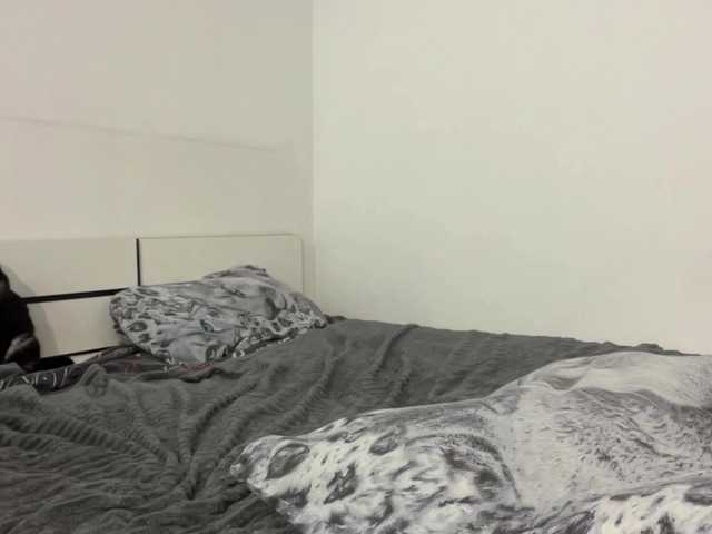 SleepyKris live cam on BongaCams