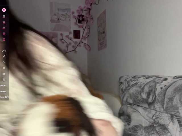 SleepyKris live cam on BongaCams