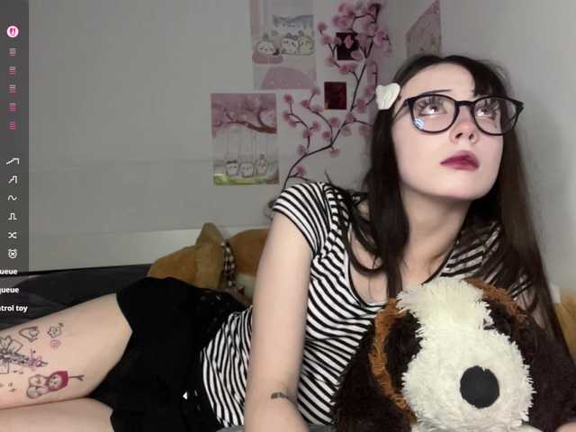 SleepyKris live cam on BongaCams