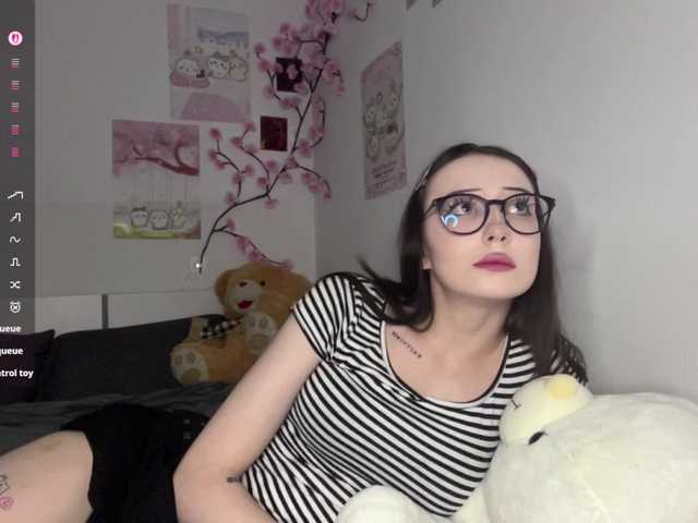 SleepyKris live cam on BongaCams