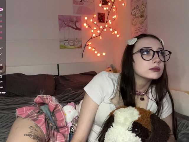 SleepyKris live cam on BongaCams