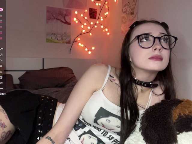 sleepykris cam belle