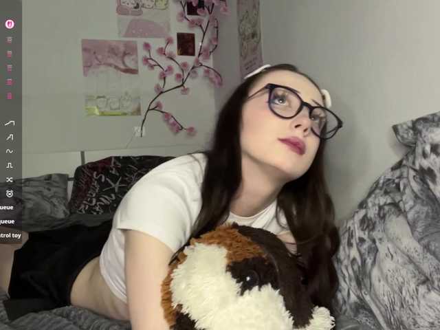SleepyKris live cam on BongaCams