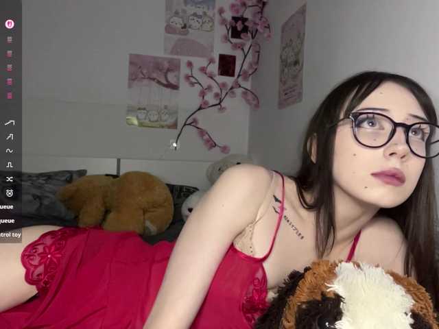 SleepyKris live cam on BongaCams