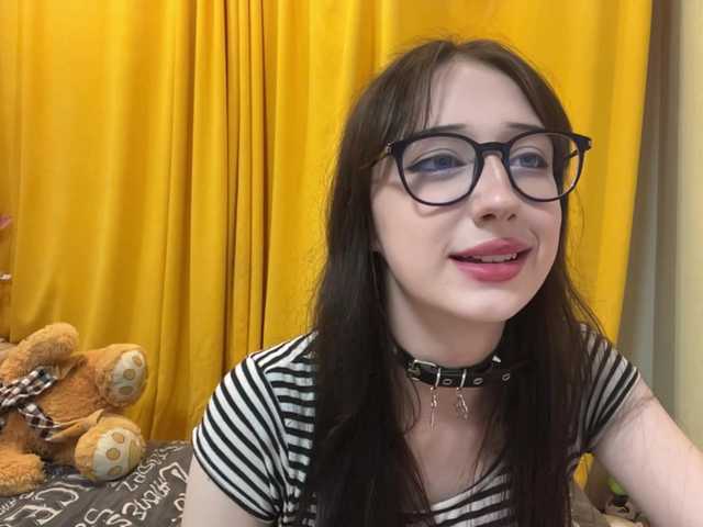 SleepyKris live cam on BongaCams