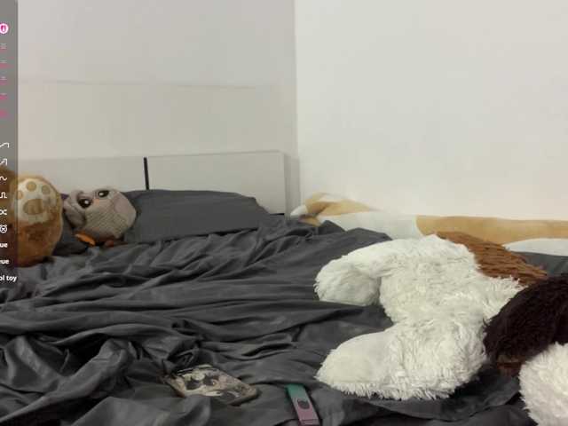 SleepyKris live cam on BongaCams