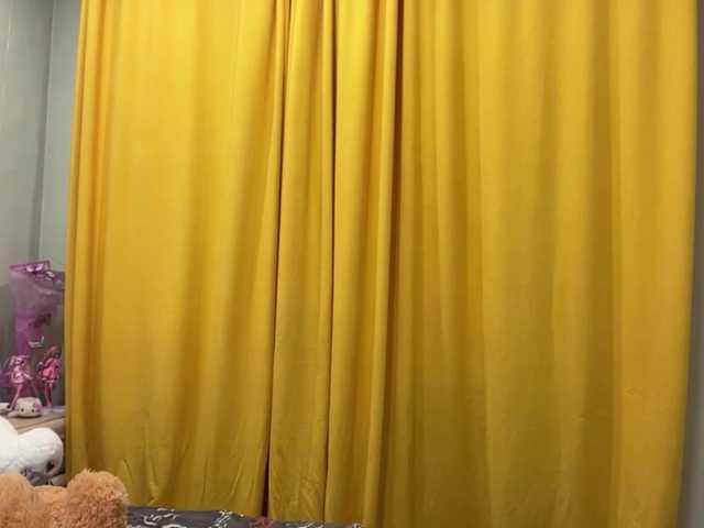 SleepyKris live cam on BongaCams