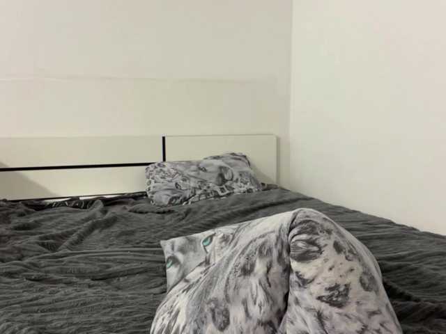 SleepyKris live cam on BongaCams