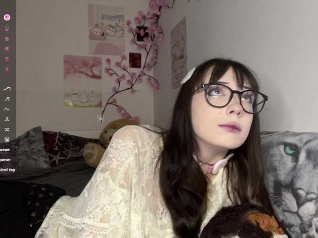 SleepyKris live cam on BongaCams