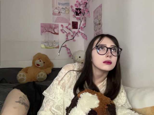 SleepyKris live cam on BongaCams