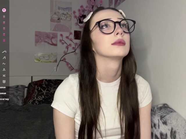 SleepyKris live cam on BongaCams