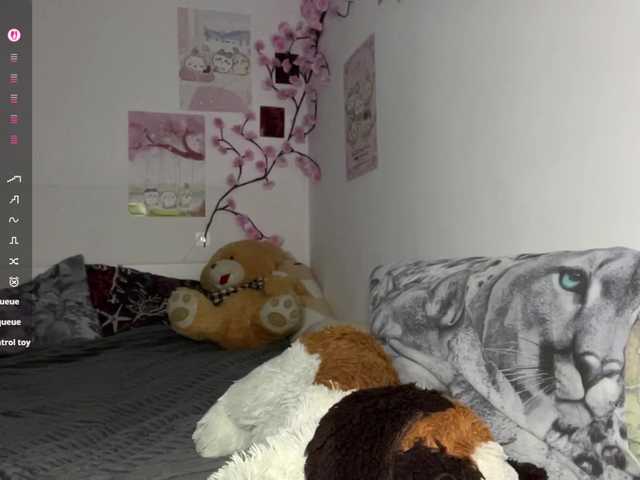 SleepyKris live cam on BongaCams