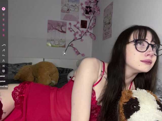 SleepyKris live cam on BongaCams