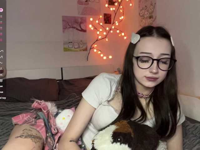 SleepyKris live cam on BongaCams