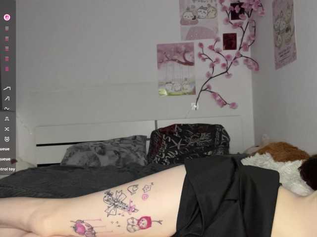 SleepyKris live cam on BongaCams