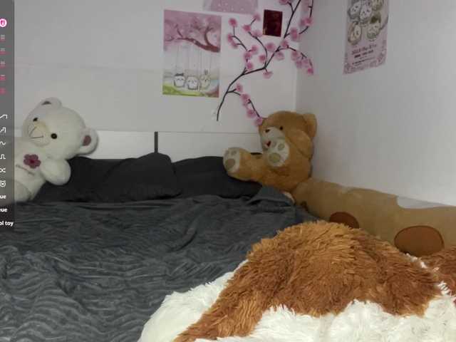 SleepyKris live cam on BongaCams