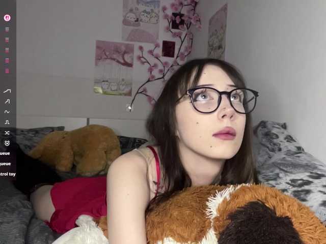SleepyKris live cam on BongaCams