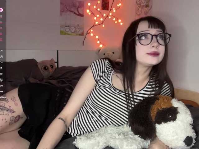 SleepyKris live cam on BongaCams