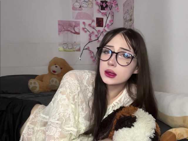 SleepyKris live cam on BongaCams