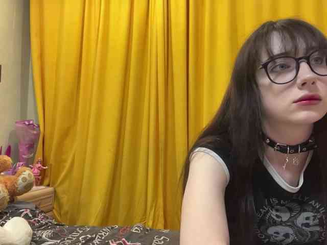SleepyKris webcam
