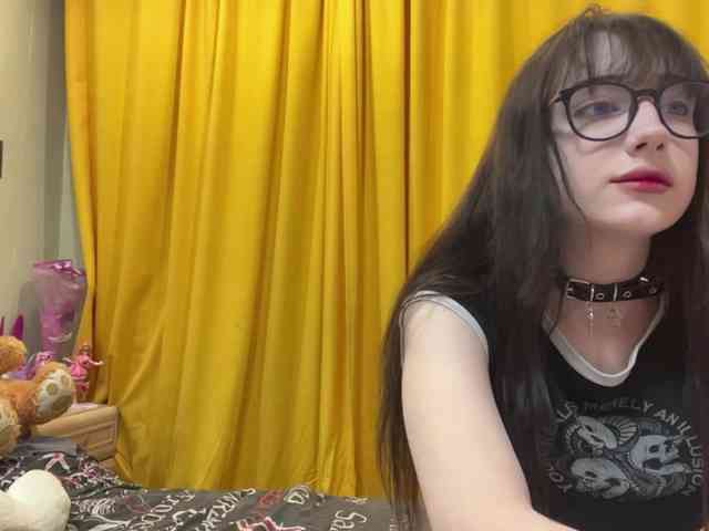 SleepyKris webcam