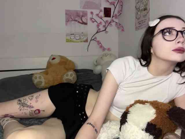 SleepyKris webcam