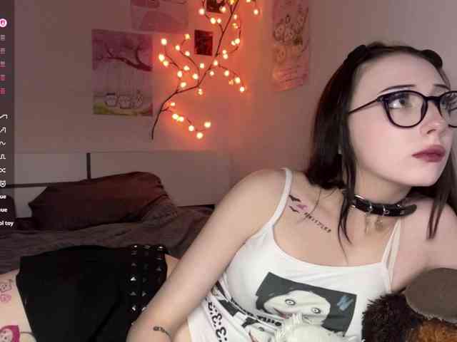 SleepyKris webcam