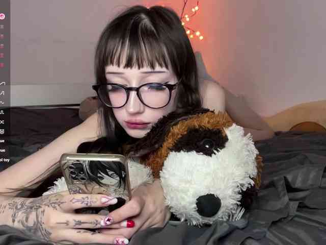 SleepyKris webcam