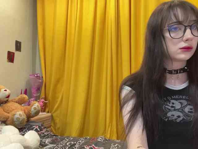 SleepyKris webcam