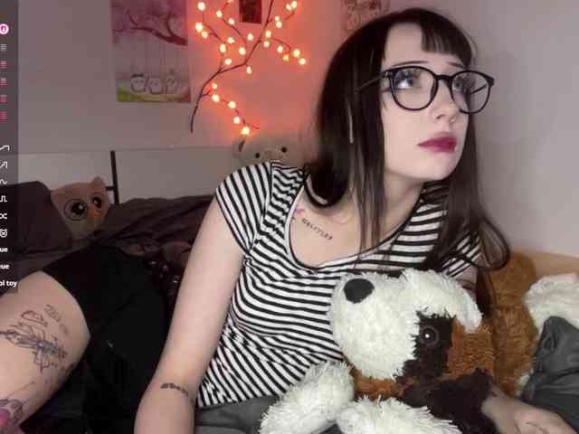 SleepyKris webcam