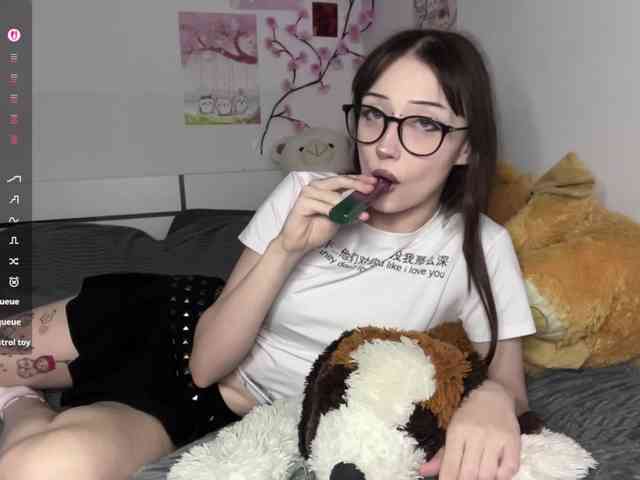 SleepyKris webcam