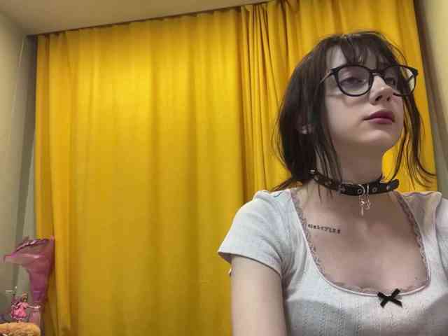 SleepyKris webcam