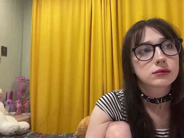 SleepyKris webcam