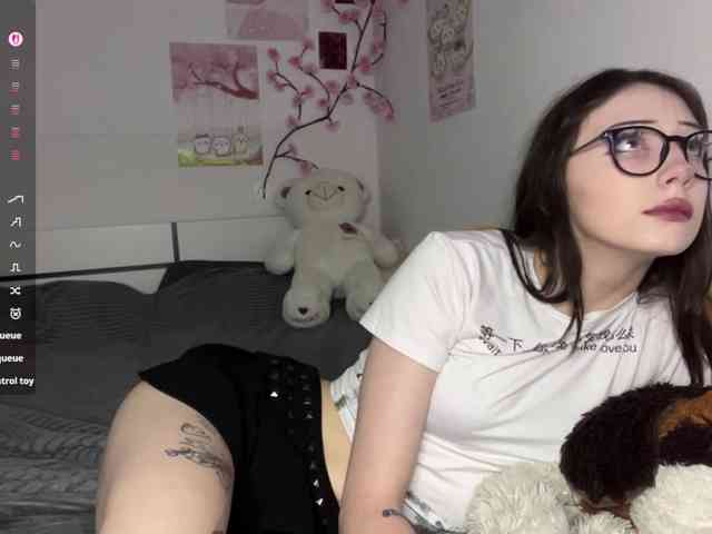 SleepyKris webcam
