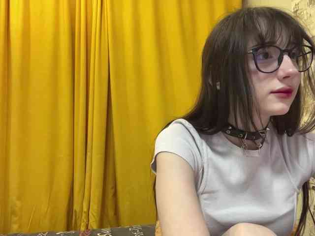 SleepyKris webcam