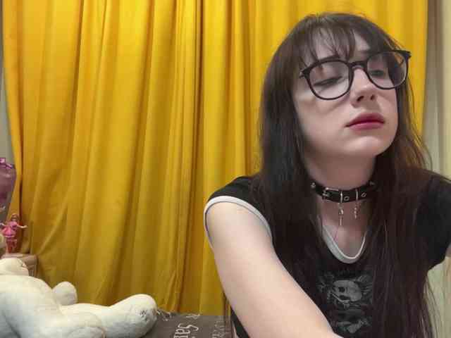 SleepyKris webcam
