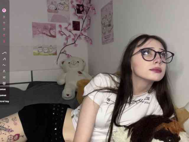 SleepyKris webcam
