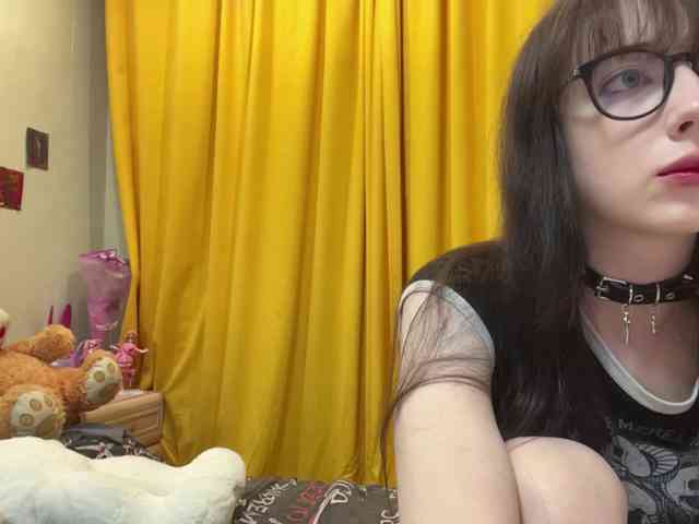 SleepyKris webcam