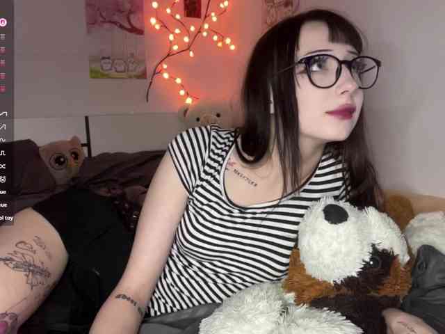 SleepyKris webcam