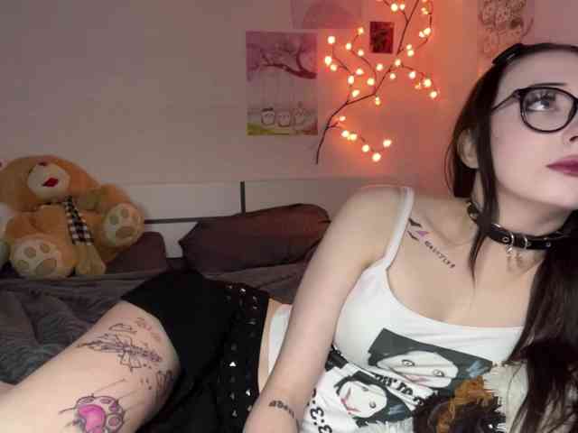SleepyKris webcam